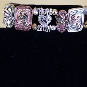 Expandable Tri colored Bracelet